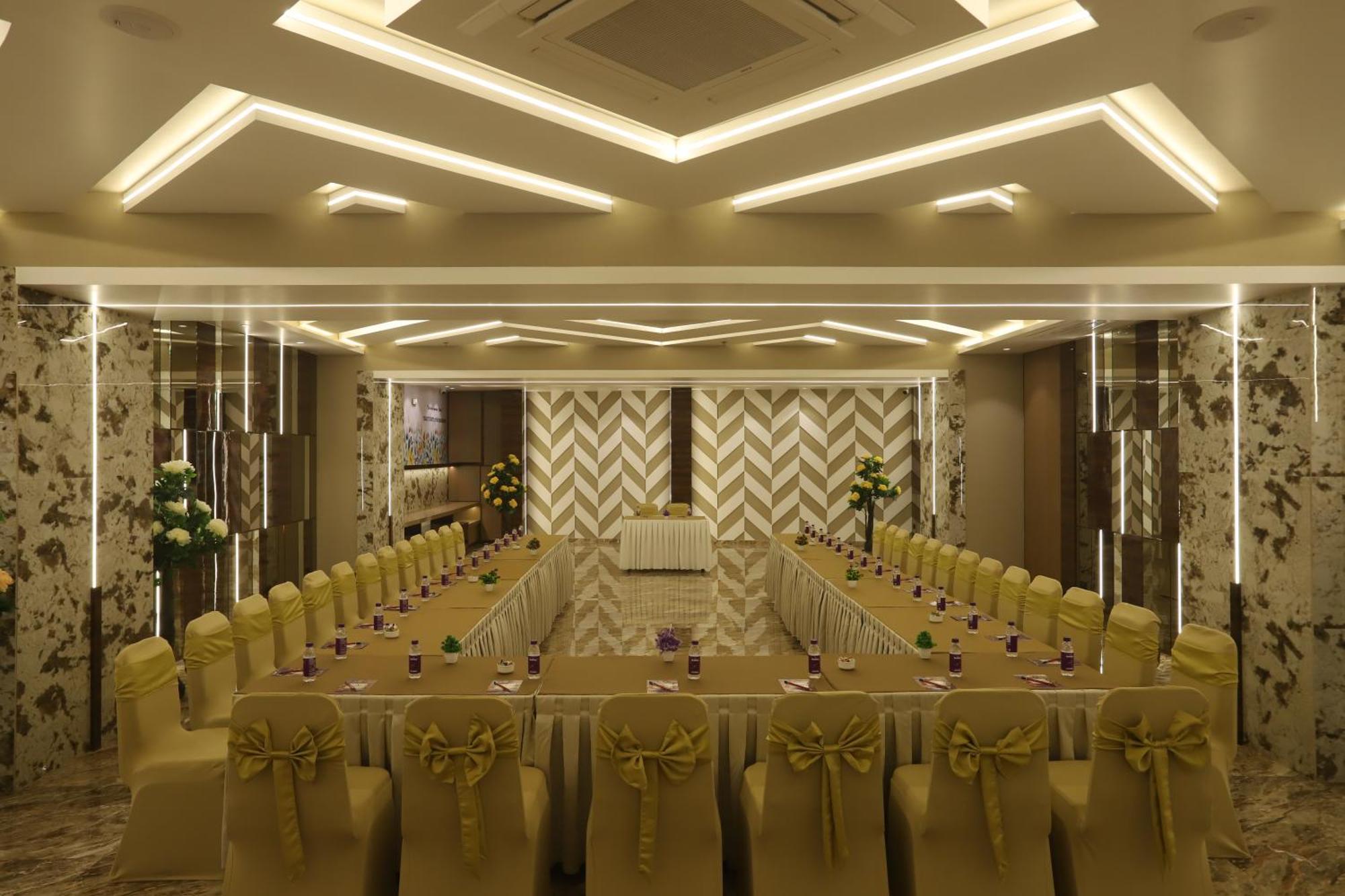 Hotel Auris & Banquets, Mumbai International Airport Ngoại thất bức ảnh