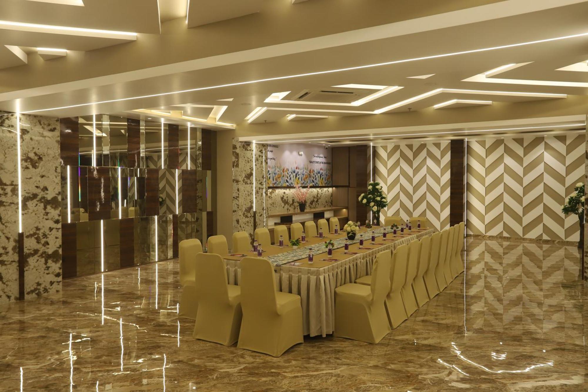 Hotel Auris & Banquets, Mumbai International Airport Ngoại thất bức ảnh